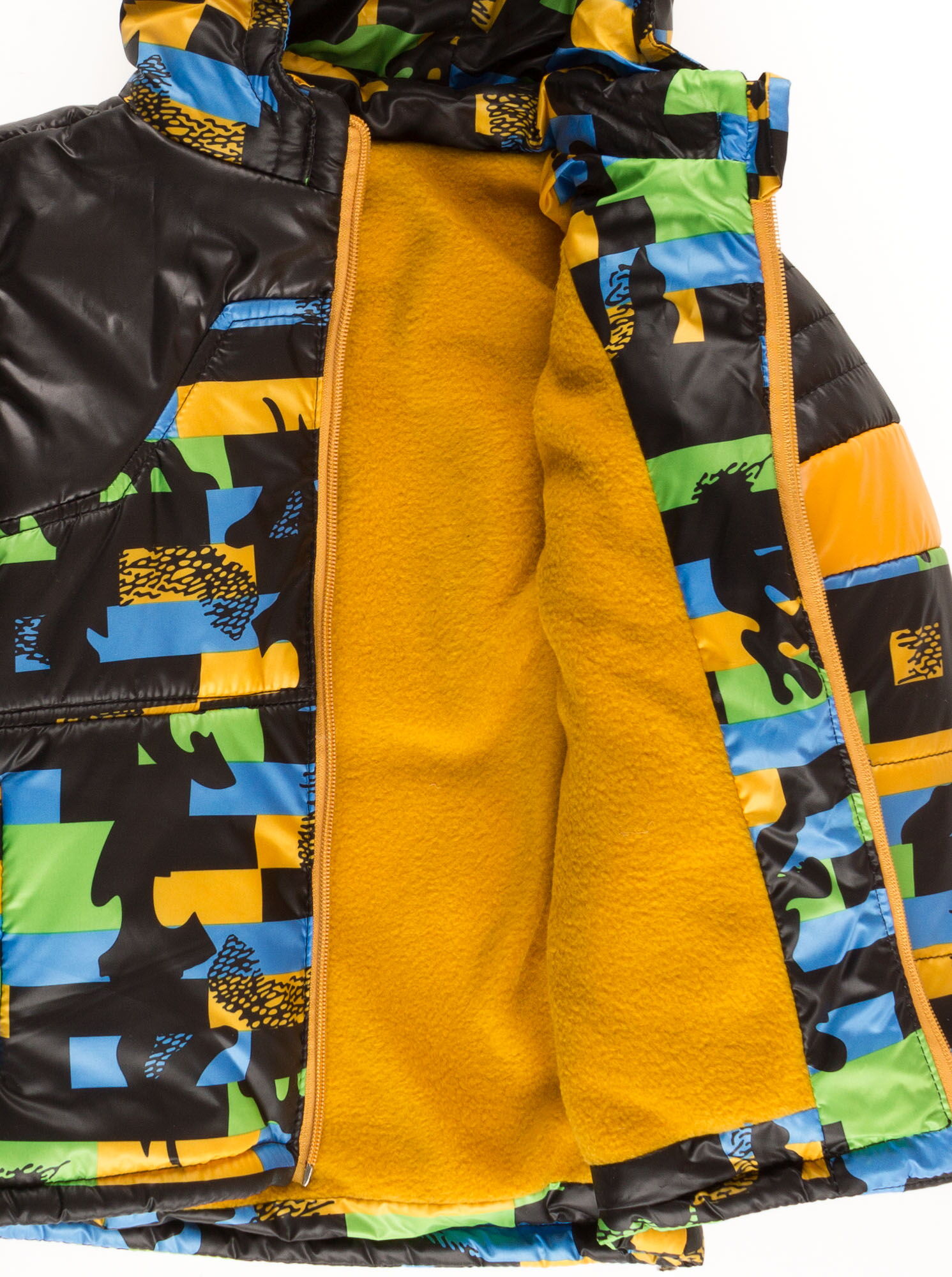 Куртка для мальчика ОДЯГАЙКО черная 22113О - фото