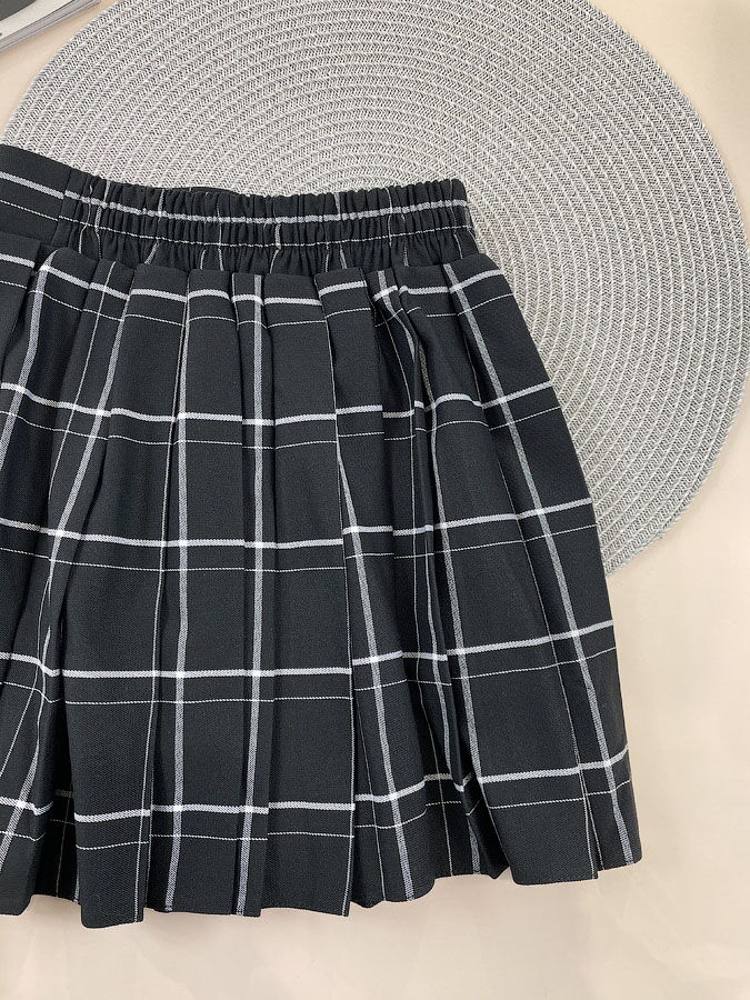 Школьная юбка в клетку Mevis черная 5218-01 - размеры