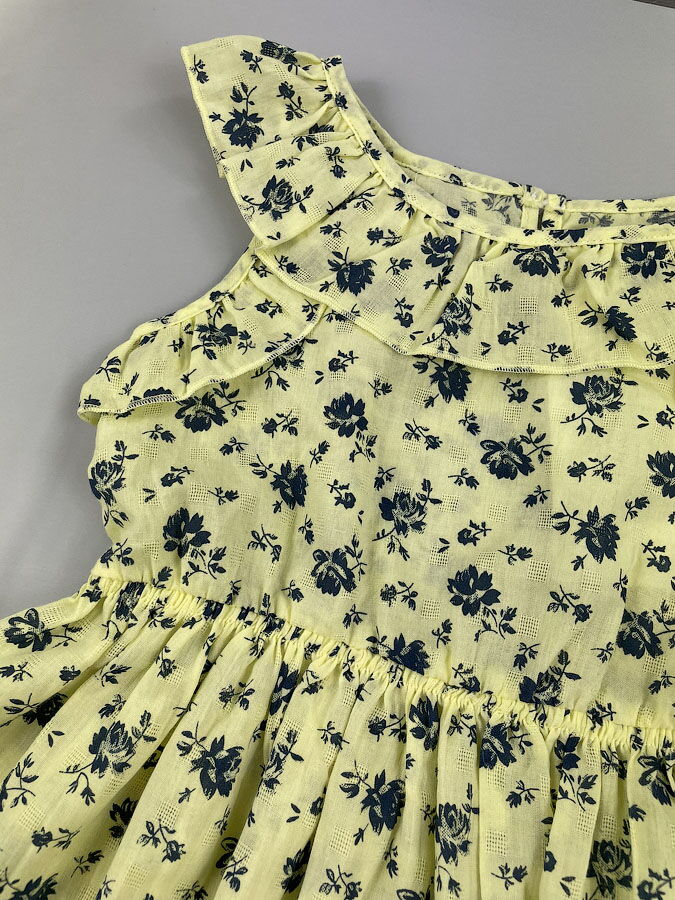 Лёгкий сарафан для девочки Mevis Цветочки жёлтый 4243-03 - размеры