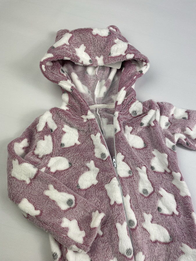 Пижама-кигуруми для девочки Фламинго Зайчики сиреневая 901-910 - размеры