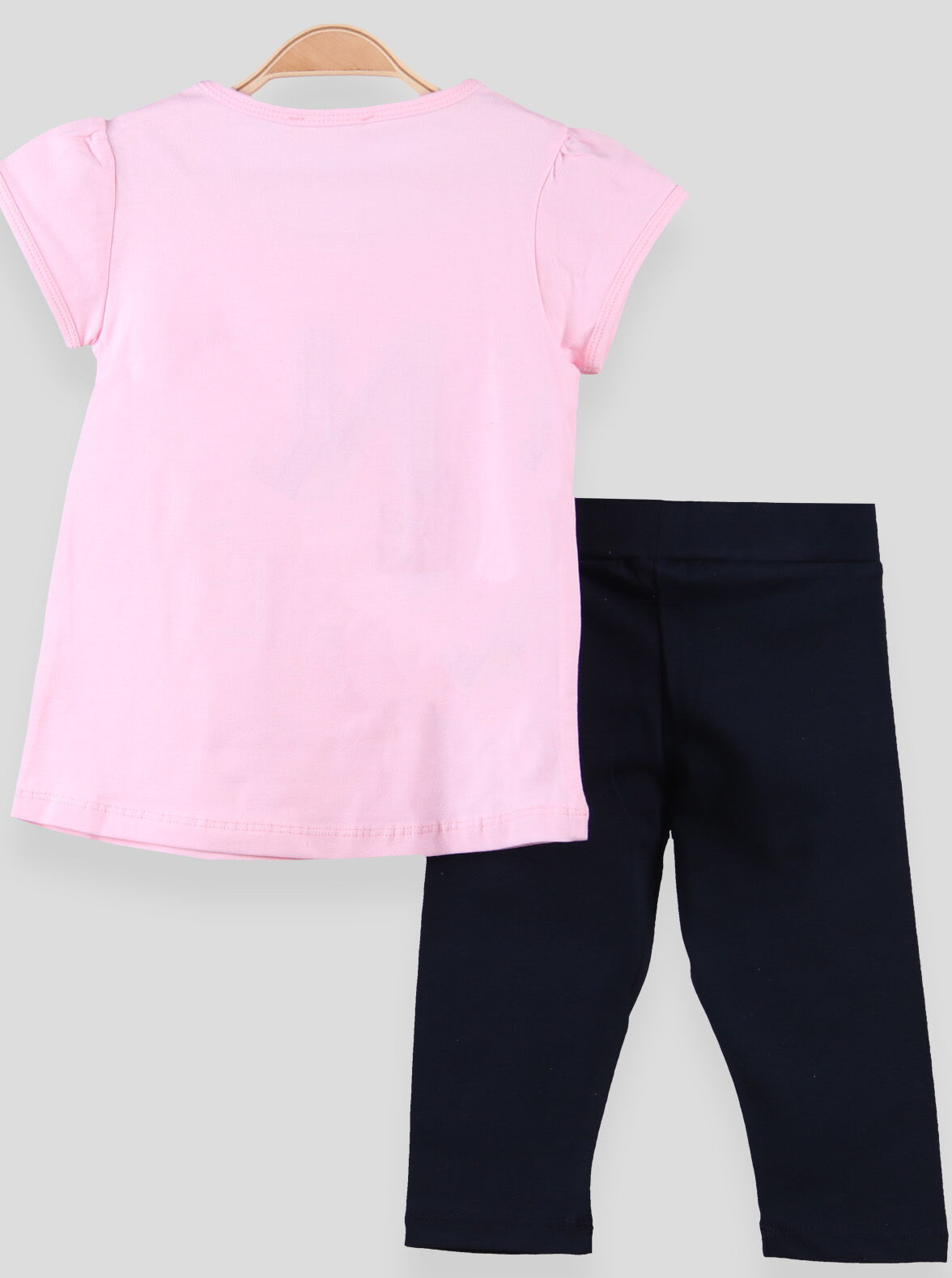 Летний комплект для девочки футболка и бриджи Breeze Nice розовый 13734 - фото