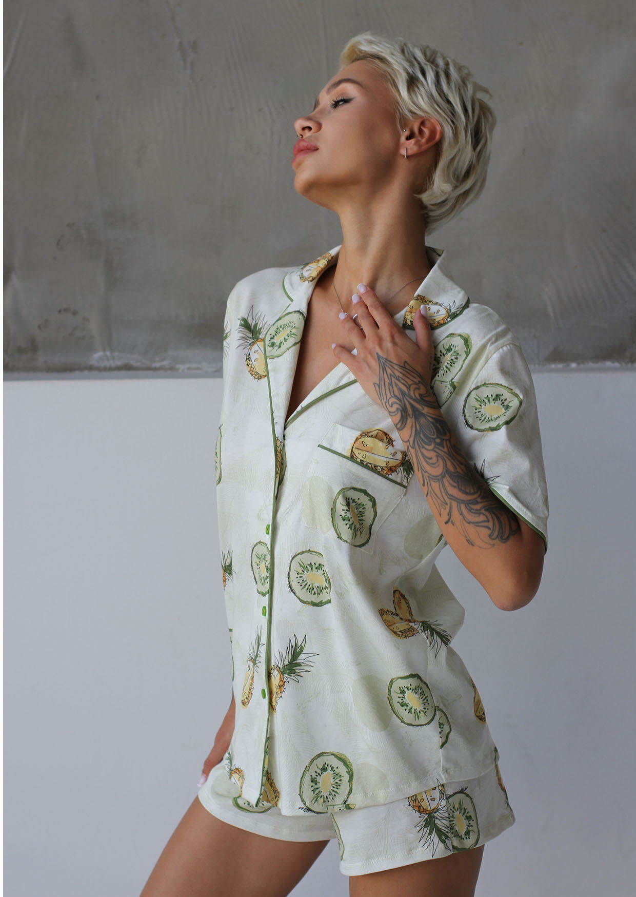 Пижама женская Leinle Pineapple молочная 1551-12006 - цена