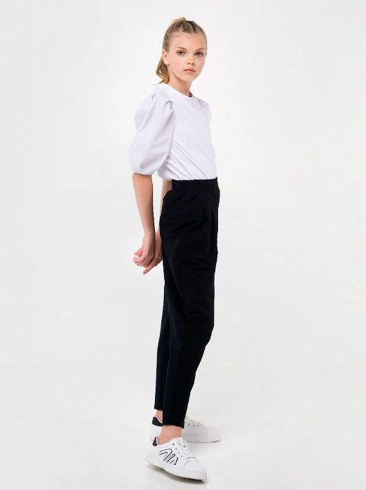 Трикотажные брюки с защипами для девочки SMIL черные 115493/115494 - фото