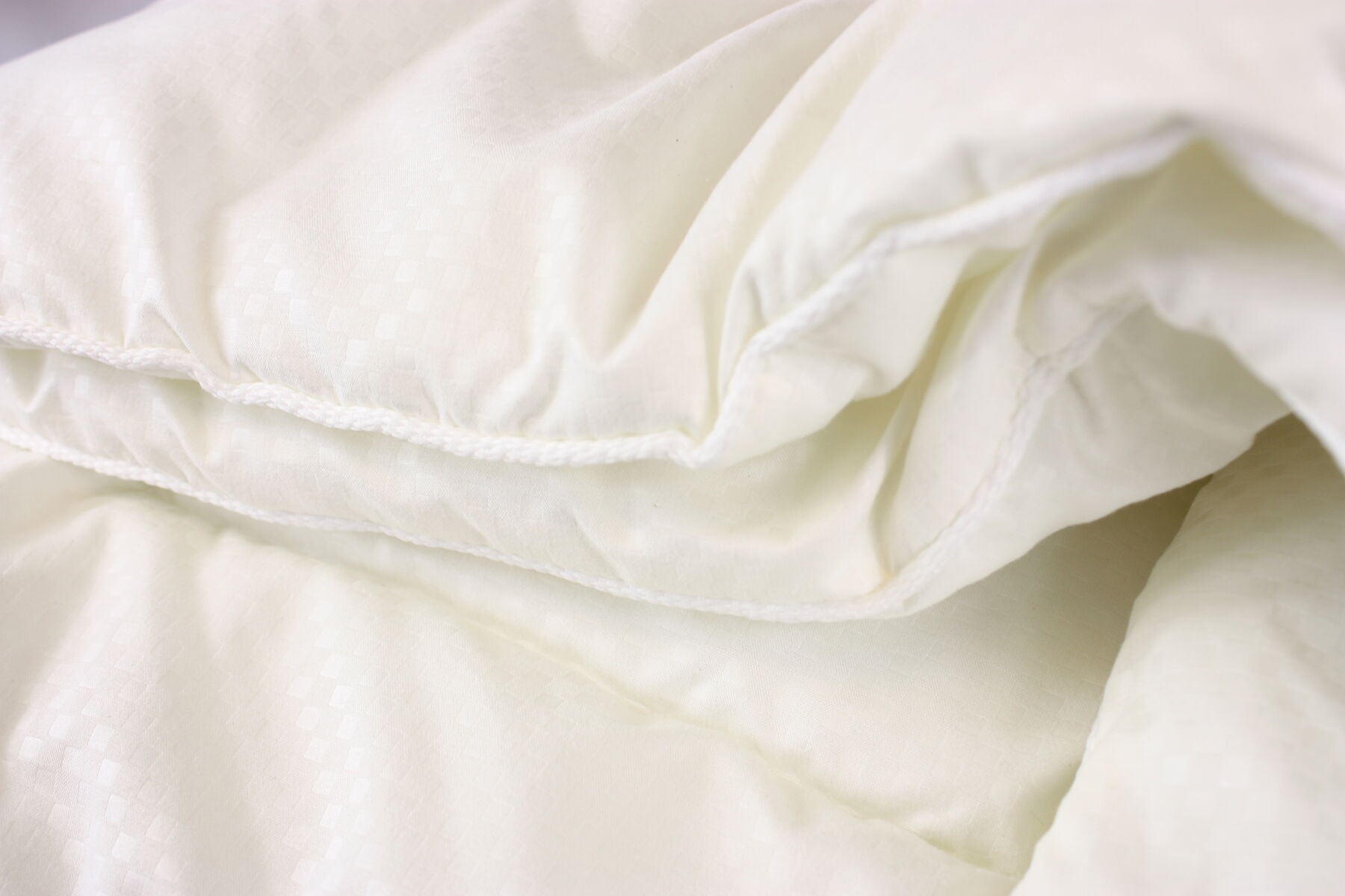 Одеяло полуторное LightHouse Soft Line 155*215 - картинка