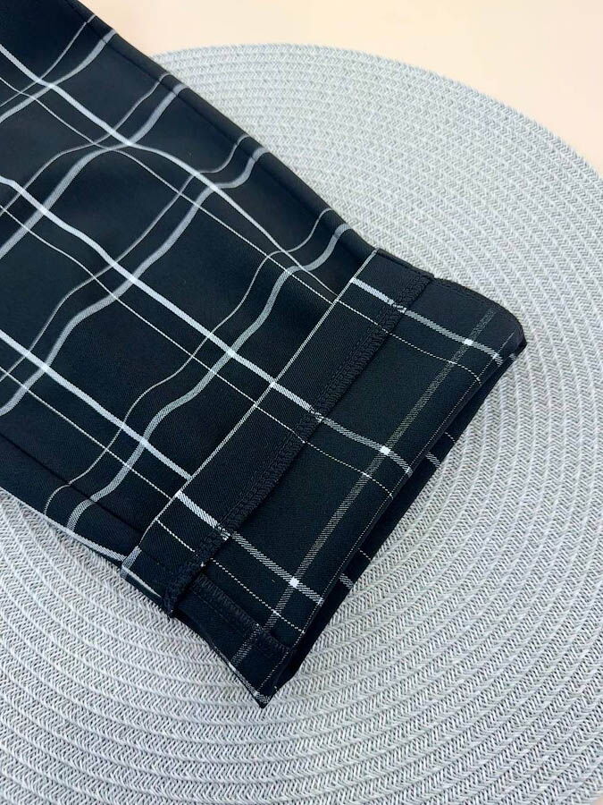 Брюки-слоучи для девочки Mevis Клетка черные 5159-01 - размеры