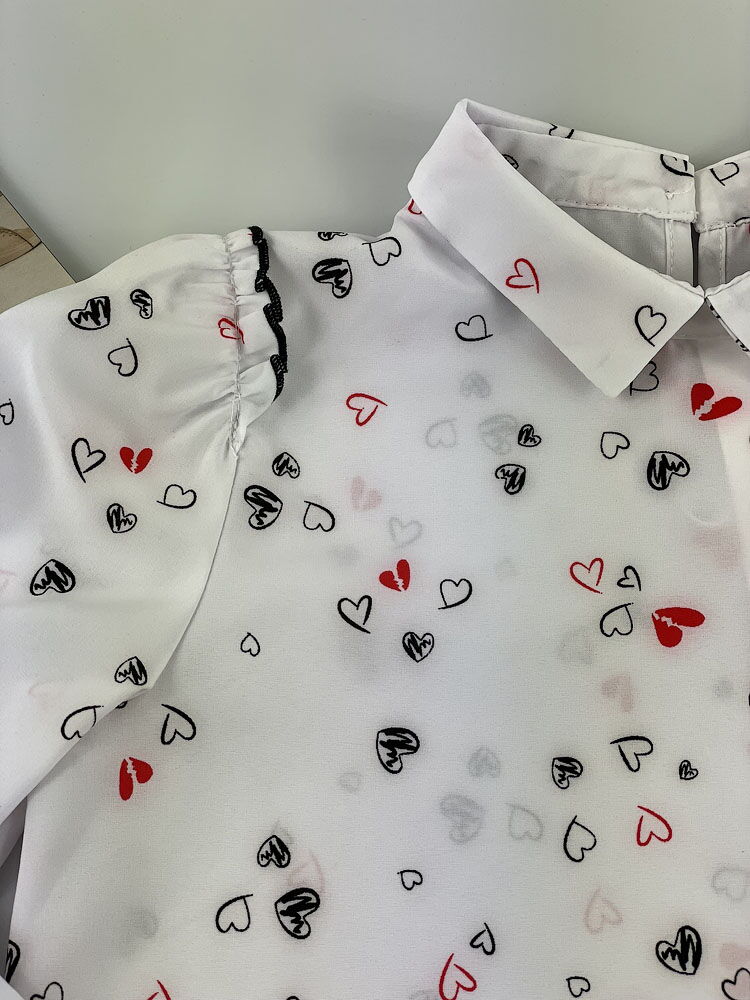 Блузка школьная для девочки Mevis Сердечки белая 4736-01 - размеры