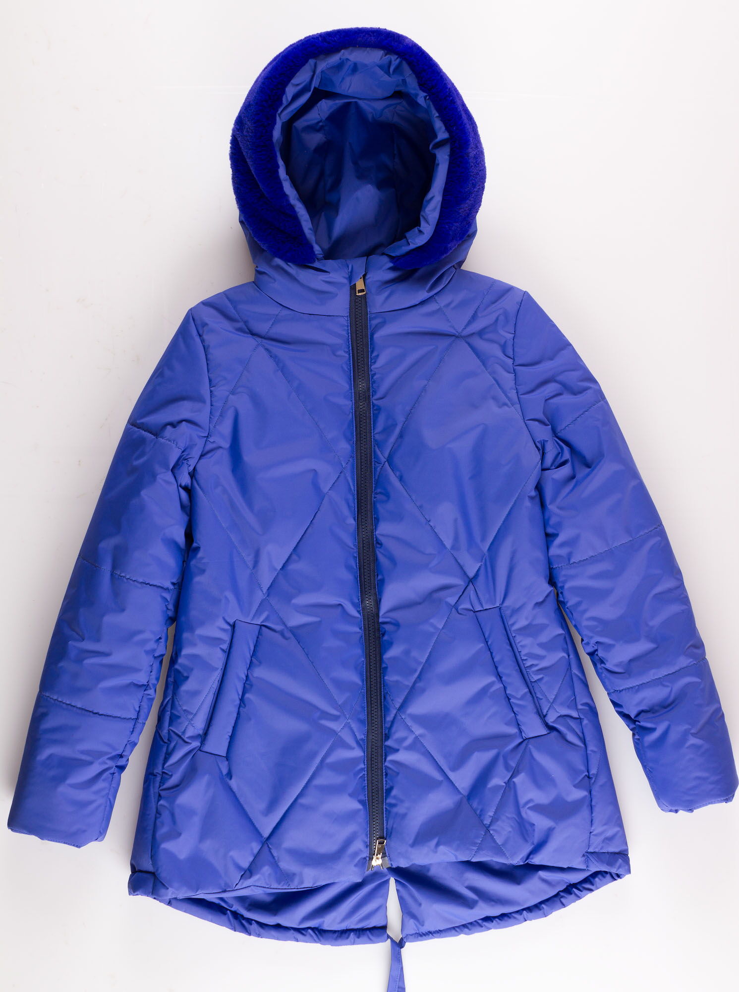 Куртка удлиненная для девочки ОДЯГАЙКО синяя 22101О - цена