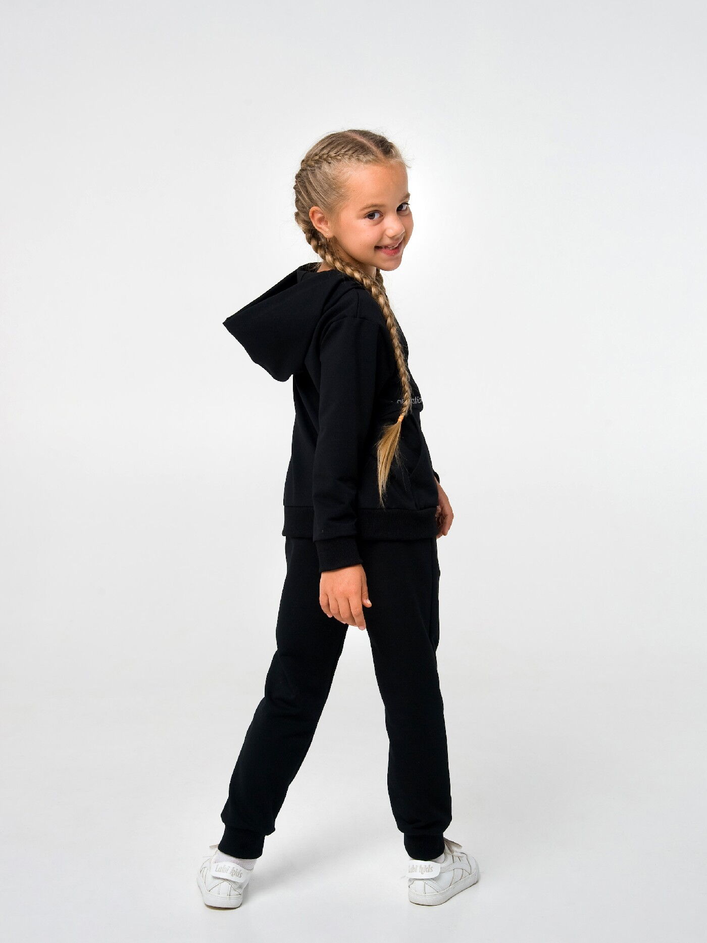 Спортивный костюм для девочки SMIL черный 117278/117279/117296 - размеры