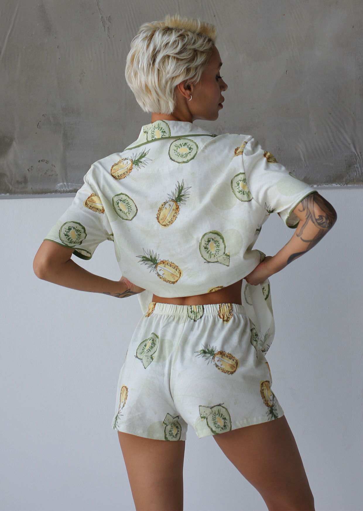 Пижама женская Leinle Pineapple молочная 1551-12006 - картинка