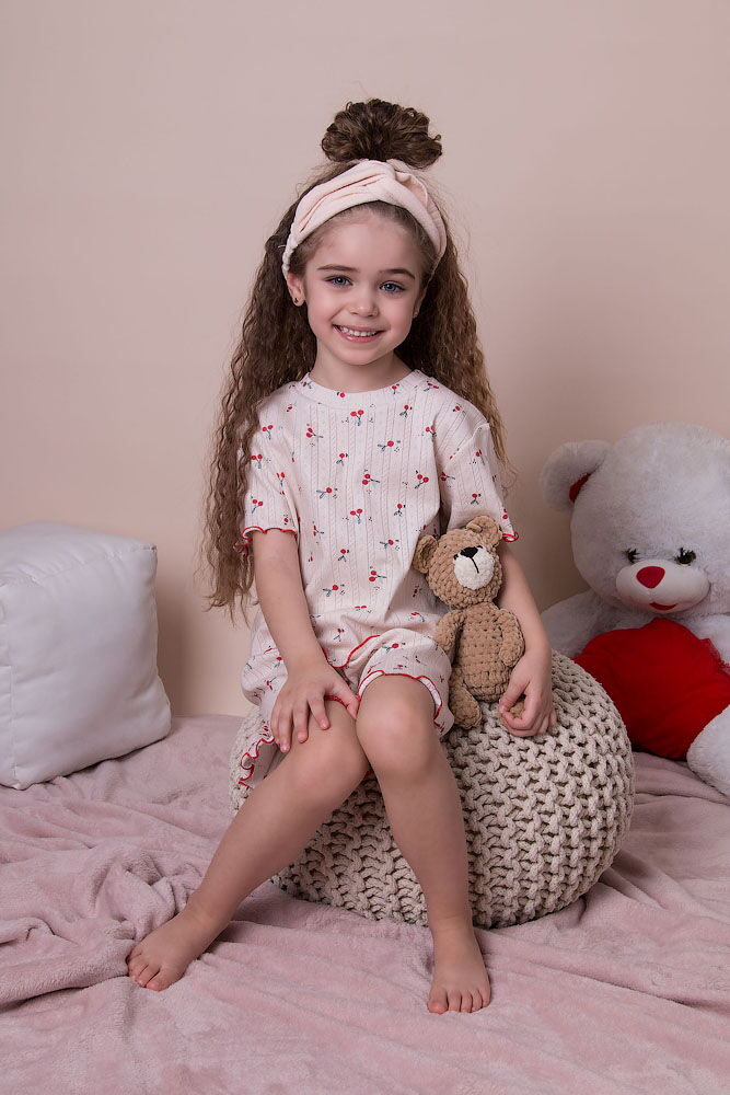 Летняя пижамка для девочки Mevis Вишенки бежевая 5039-02 - купить