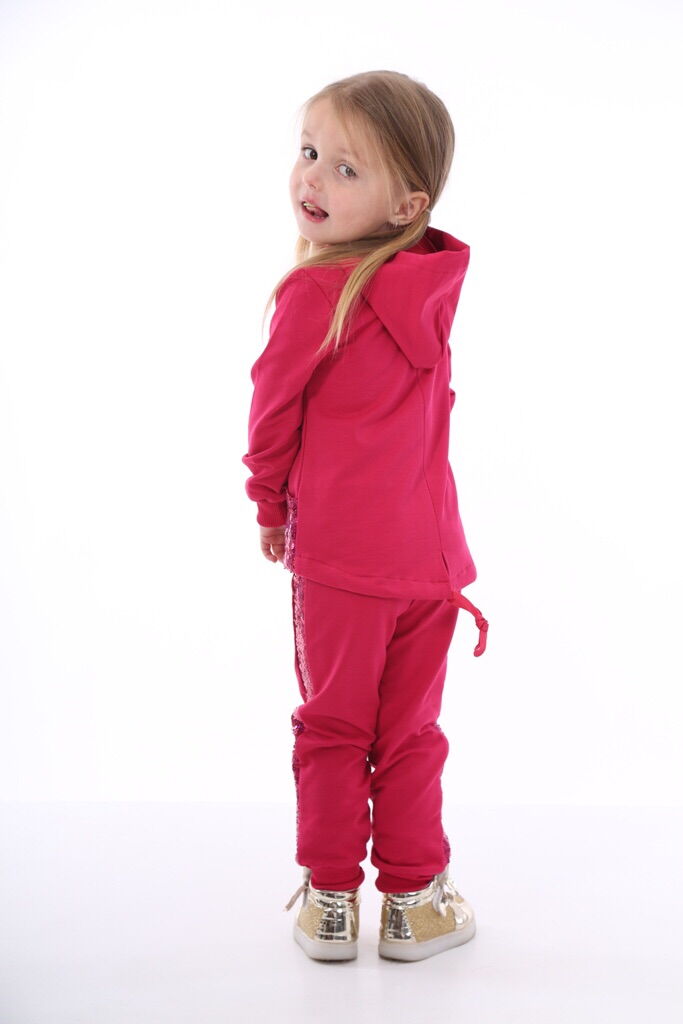 Спортивный костюм с пайетками для девочки SIM малиновый - фотография