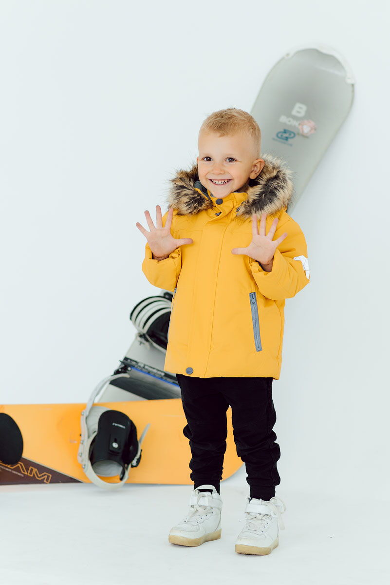 Зимняя мембранная куртка для мальчика DC Kids Росс желтая - цена