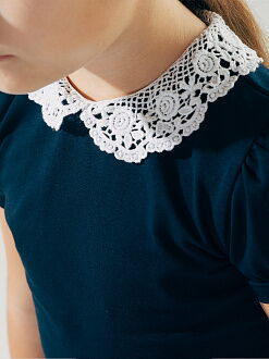 Блузка трикотажная с натуральным кружевом и коротким рукавом SMIL темно-синяя 114601 - фото