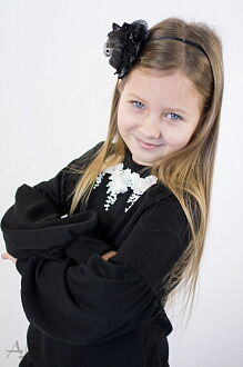 Джемпер с цветами для девочки Albero черный 6036 - размеры