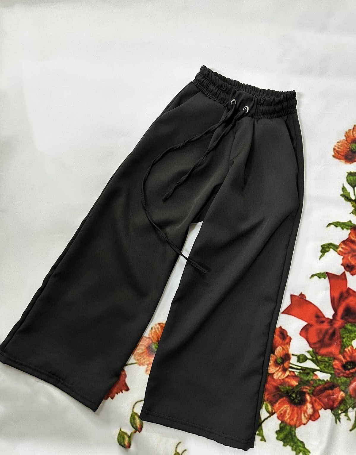 Брюки-палаццо для дівчинки трикотаж чорні 2708, купити в Києві