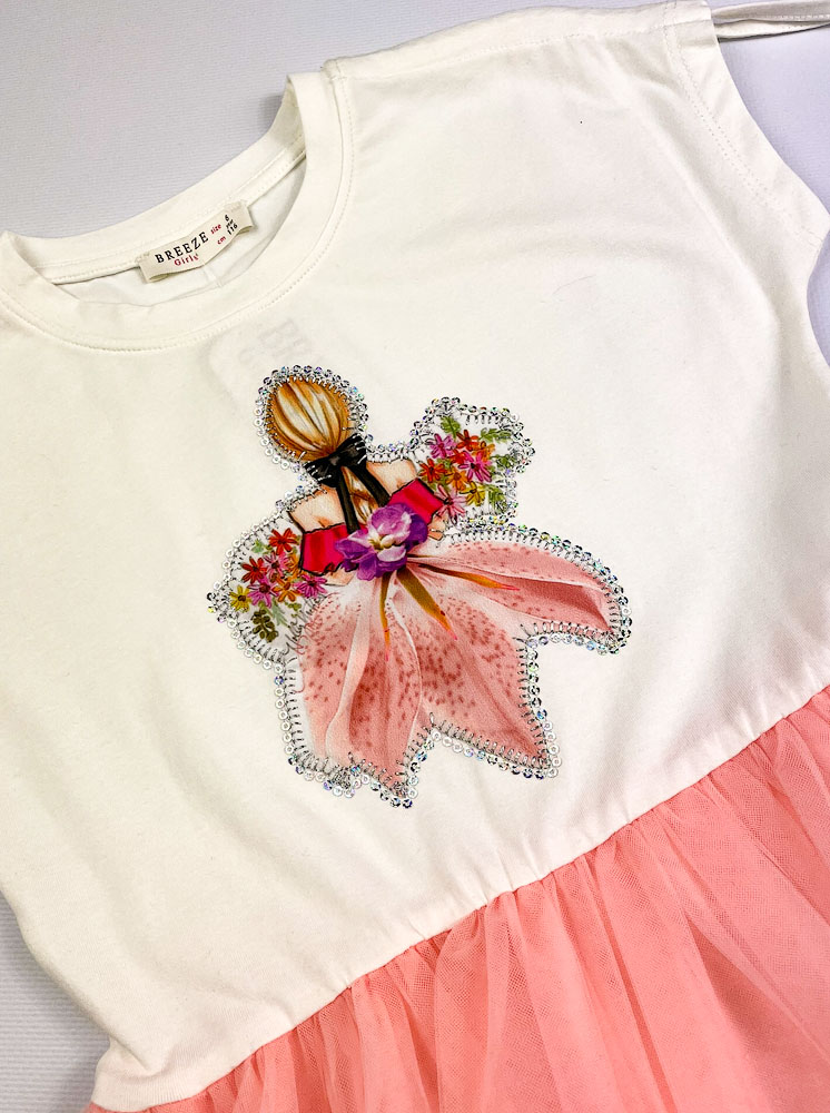 Плаття для дівчинки Breeze Дівчина-квітка персикове 13347 - картинка
